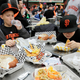 Illustration for article titled Idiot Detroit Columnist Labels San Francisco A Strange Baseball Town Because The Food Is So Amazing
